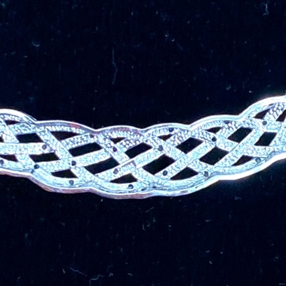 0.5ct TDW Blue Topaz & White Diamond Weave Omega Necklace Silver Plated - Picture 7 of 7